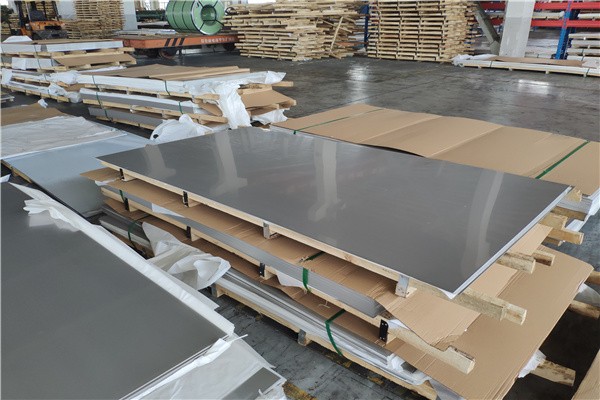304不锈钢板卷：品质卓越，应用广泛的不锈钢材料